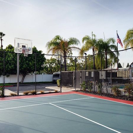 Residence Inn Anaheim Placentia/Fullerton Exterior photo